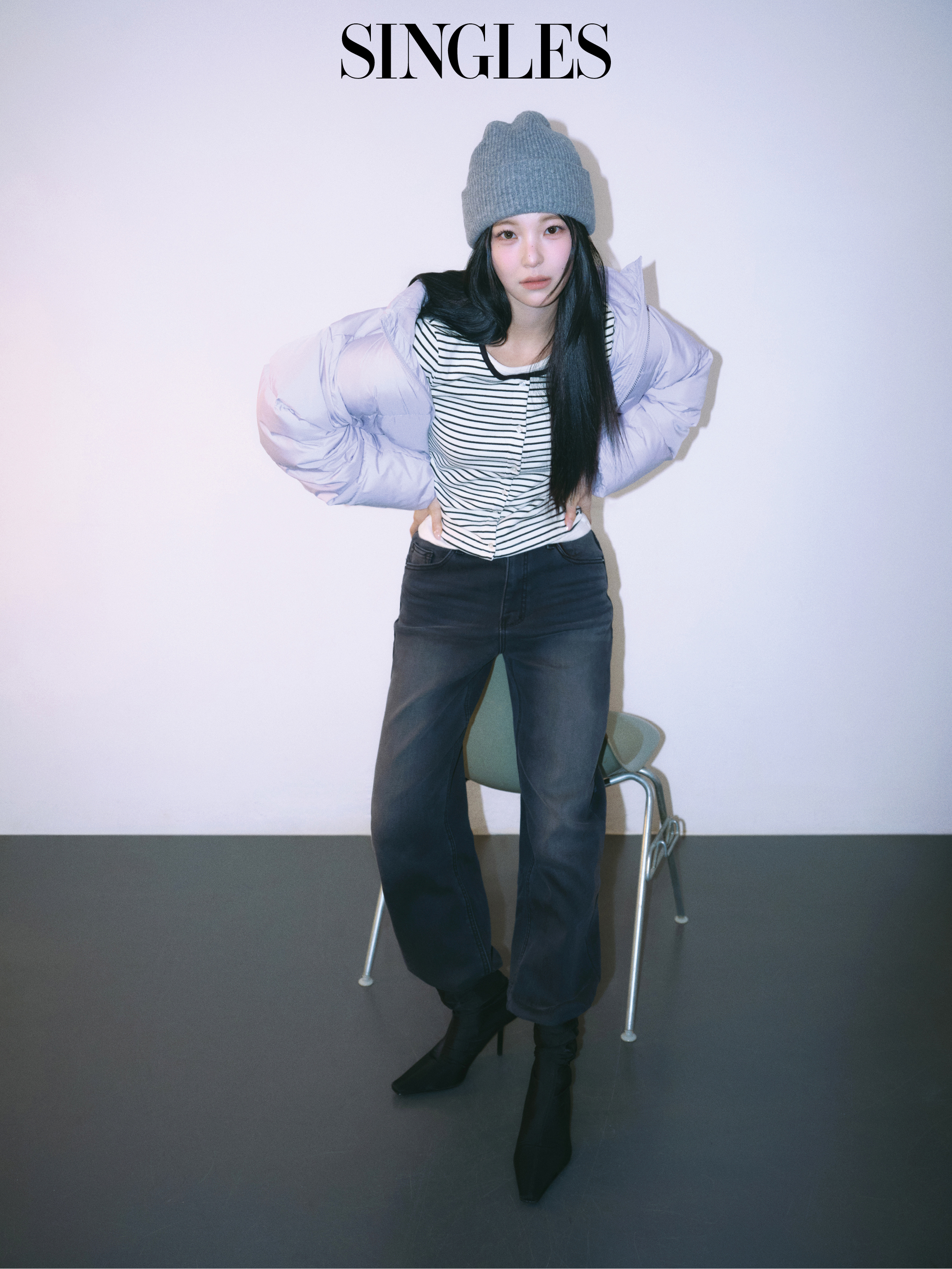 백지헌의 싱글즈 12월 호 화보 이미지